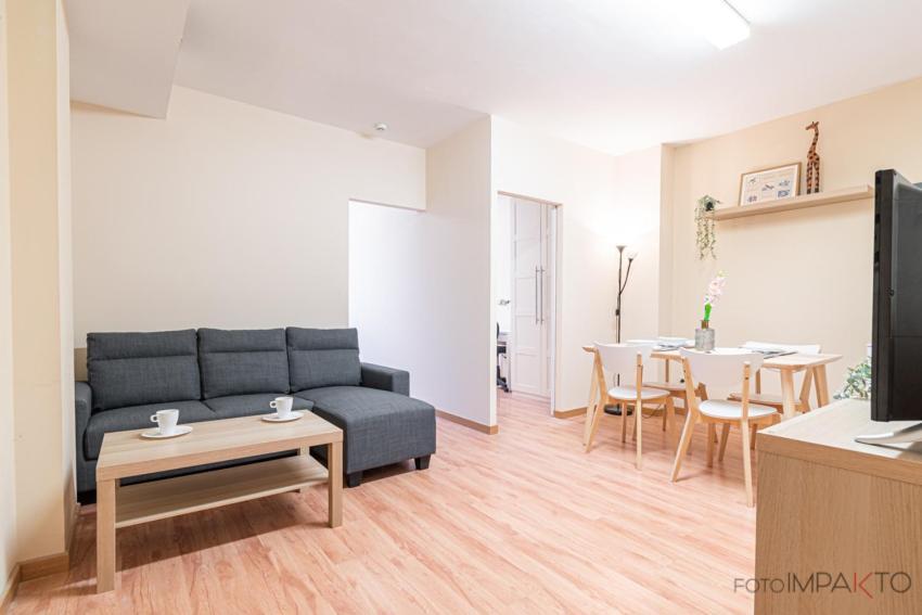 #10Oca7 - Apartamento En Vista Alegre Madrid Exterior foto