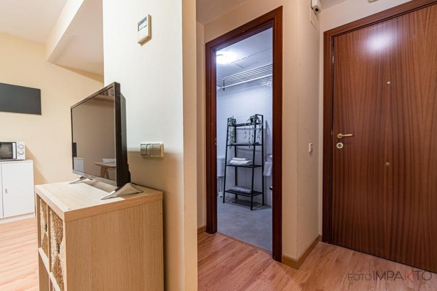 #10Oca7 - Apartamento En Vista Alegre Madrid Exterior foto